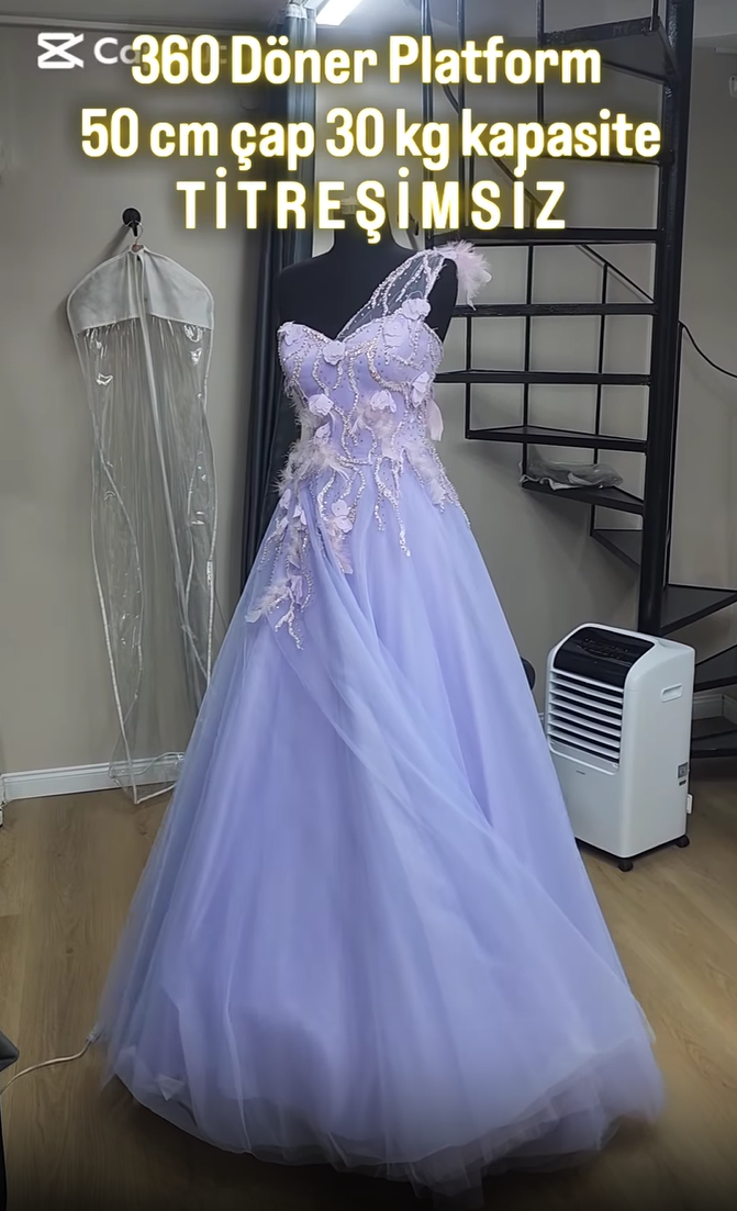 Cansız manken döner vitrin görseli 4