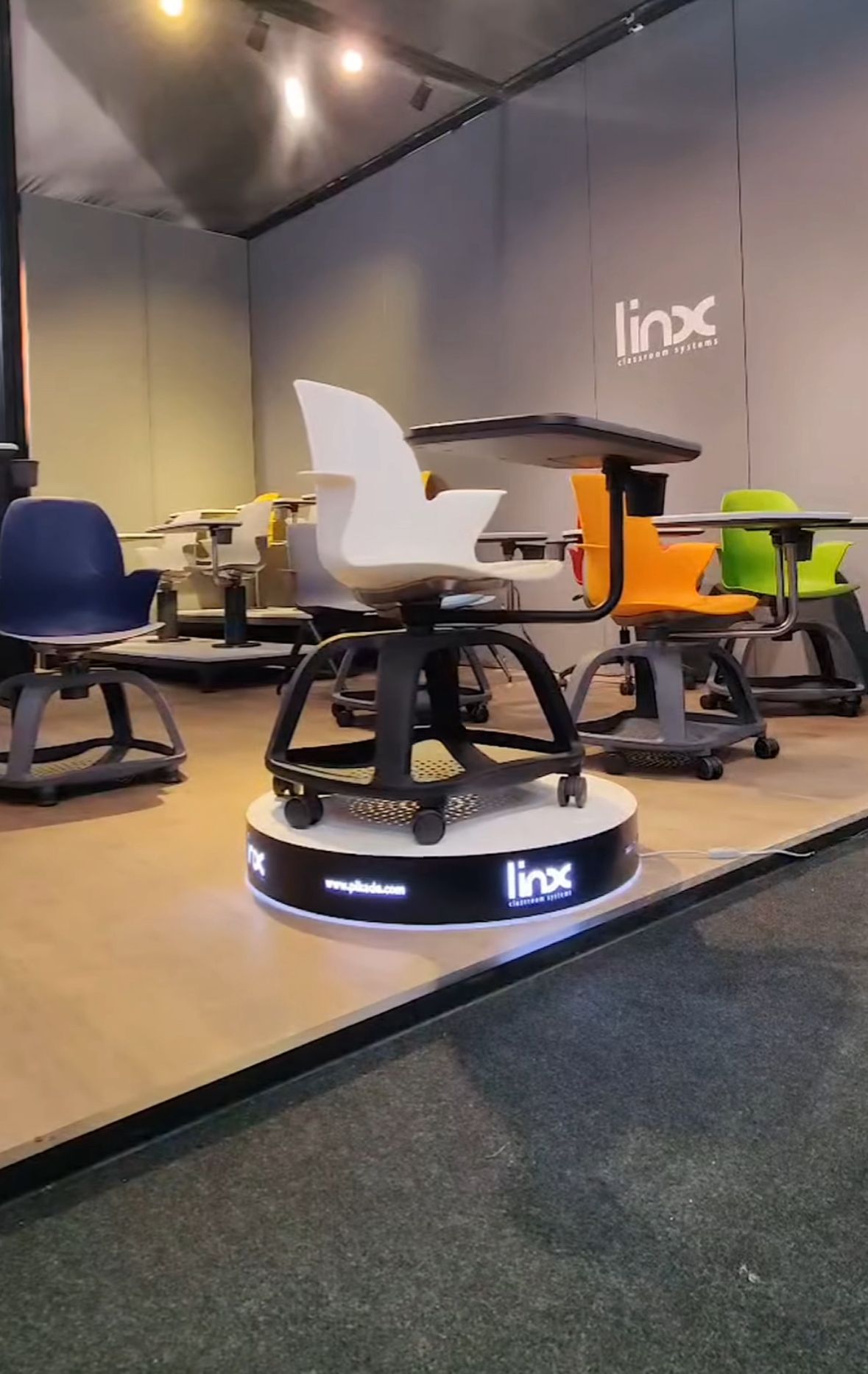 Sandalye döner platformu